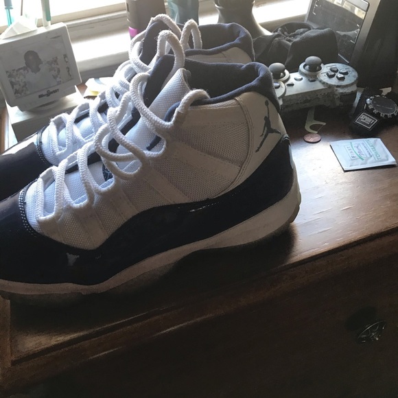 Retro Jordan 11 - Picture 3 of 3